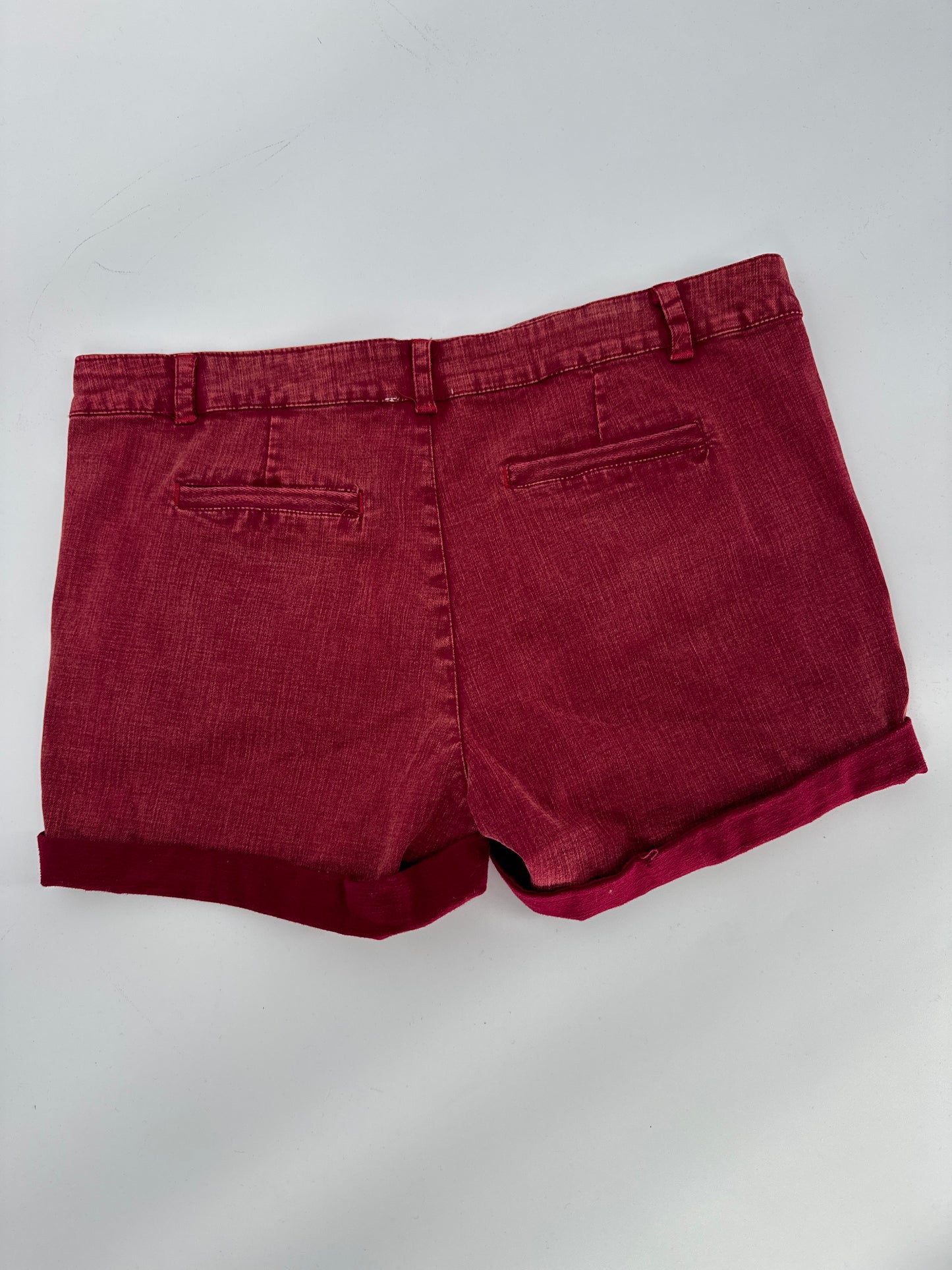 Umgee Burgundy Washed Cuffed Shorts
