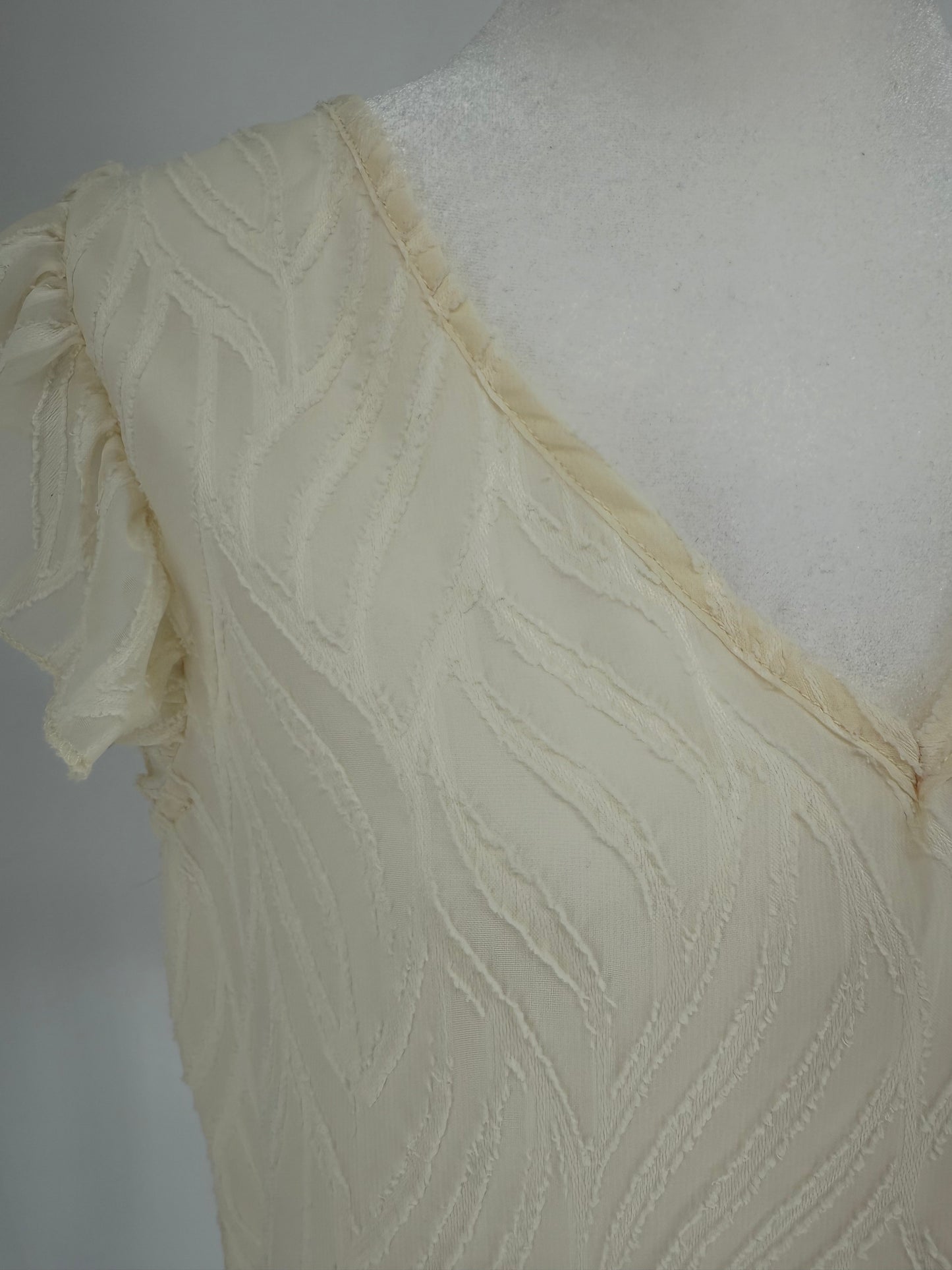 Ivory Cream Textured Top with Capped Flutter Sleeves and Lining