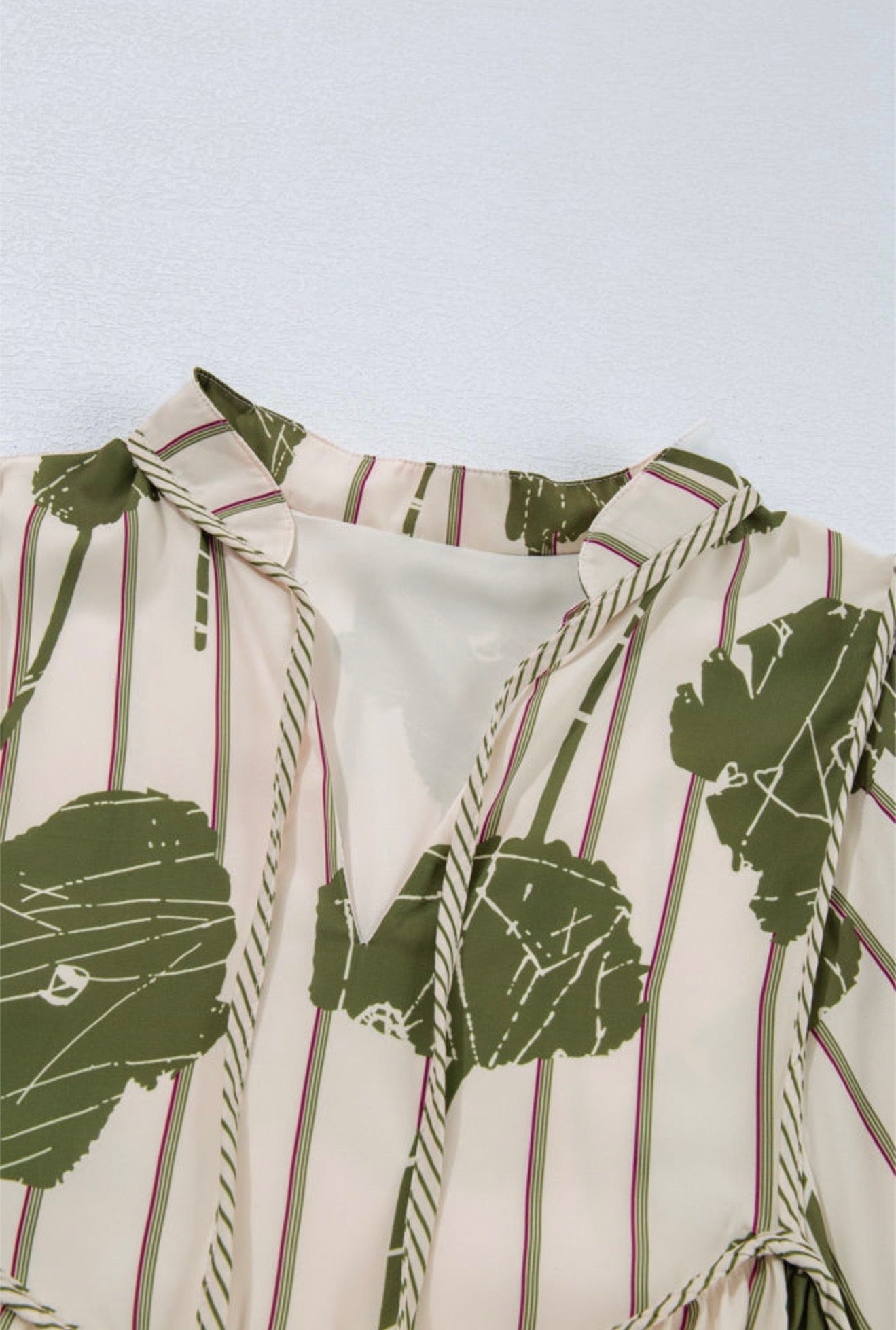 Green Printed Dress with Stripe and Piping Tie