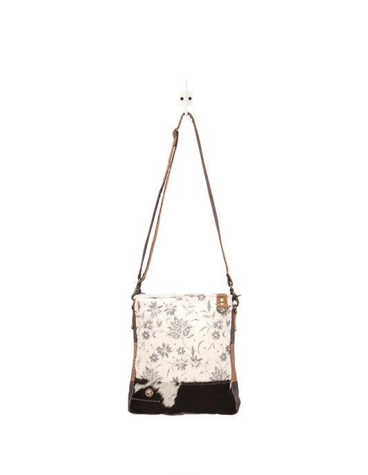 MY18 Albino Shoulder Bag with Nice Wide Leather Strap for Duribility and Comfort