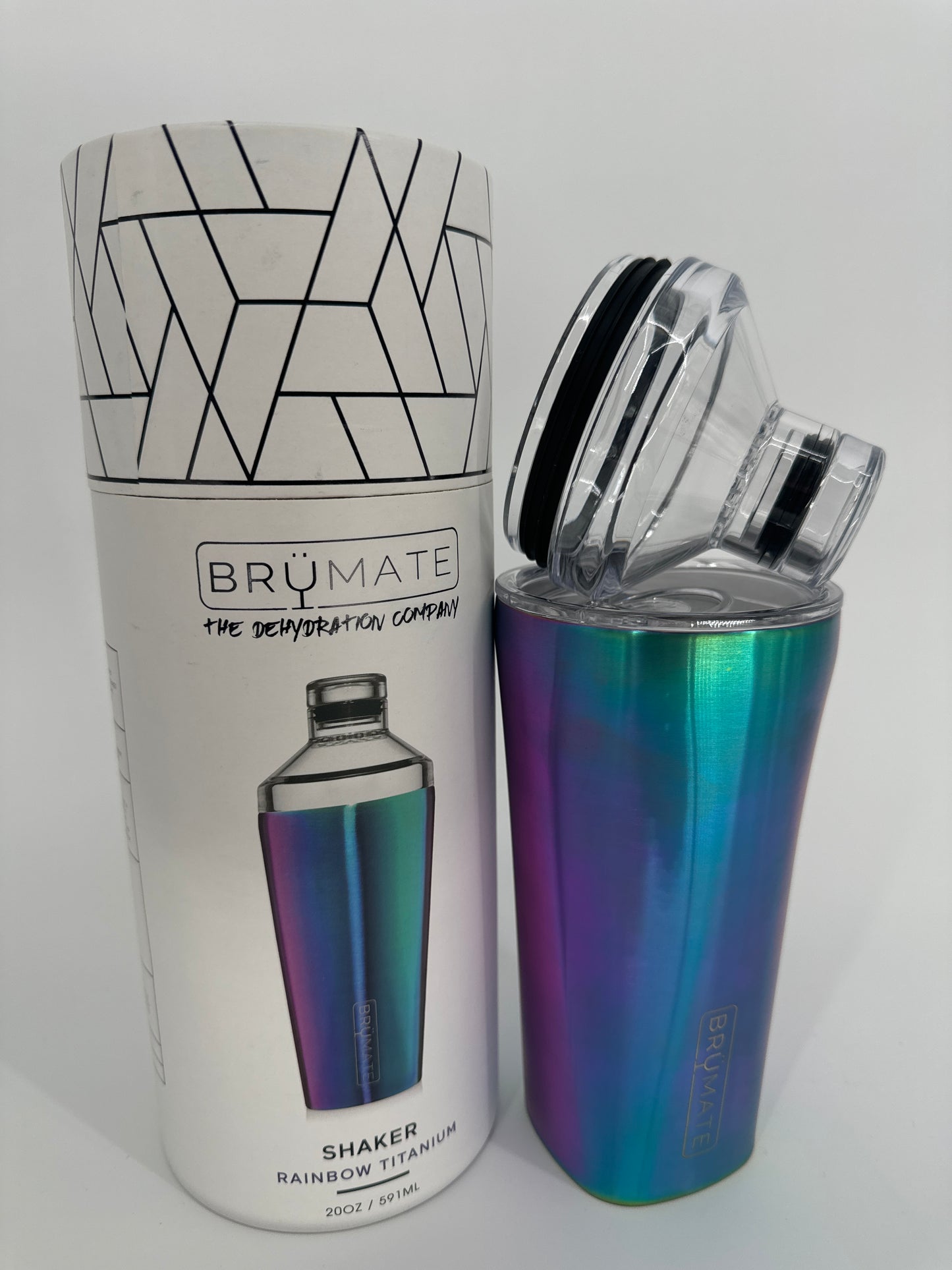BRUMATE 20oz Shaker and Cup ALL IN ONE