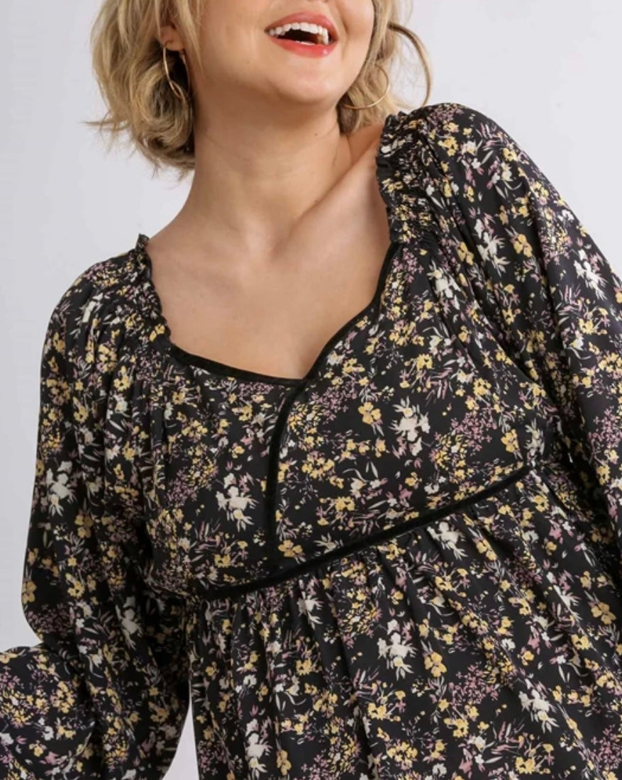 Umgee plus size Floral blouse
