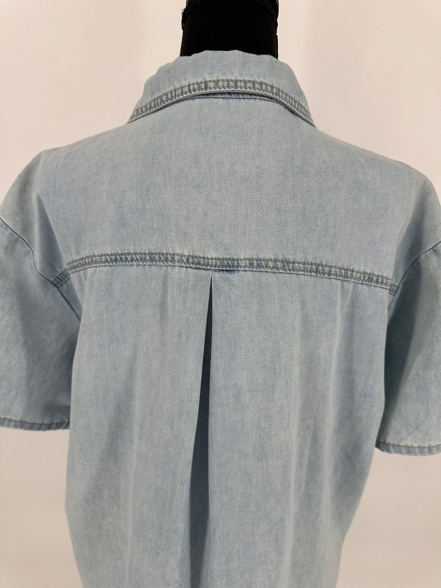 Light Wash Denim Snap Front Shirt/Jacket