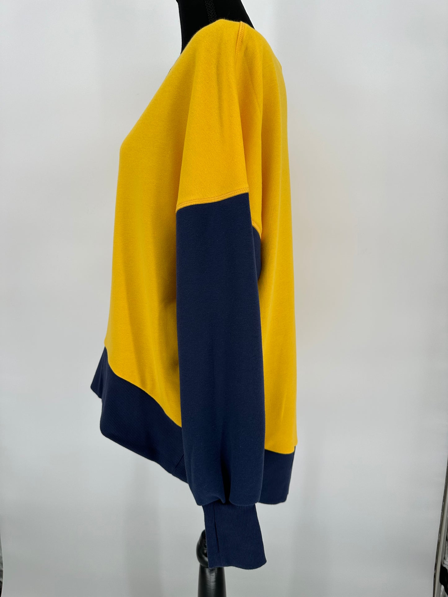 Blue and gold Sweatshirt