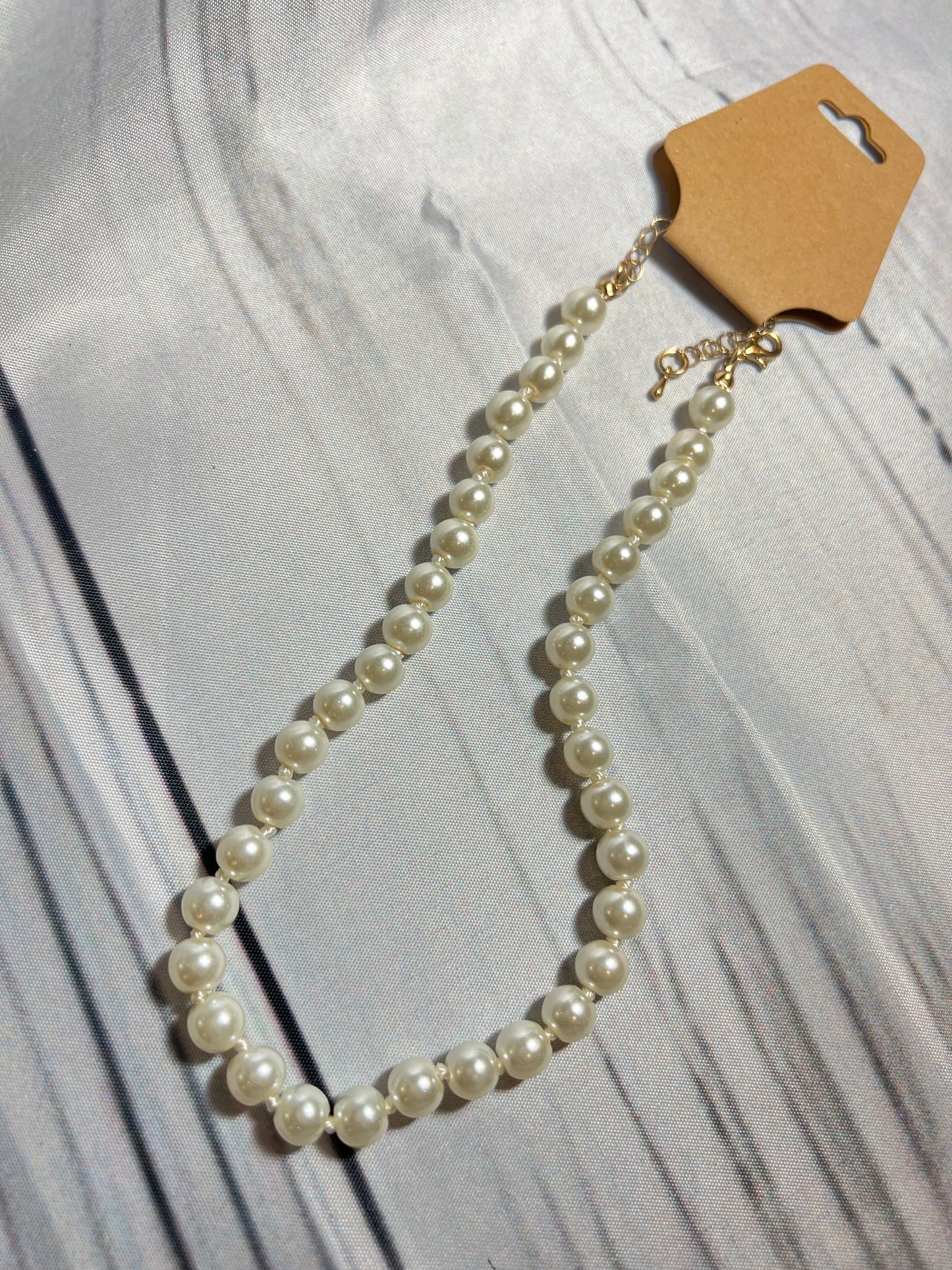 Peal necklace