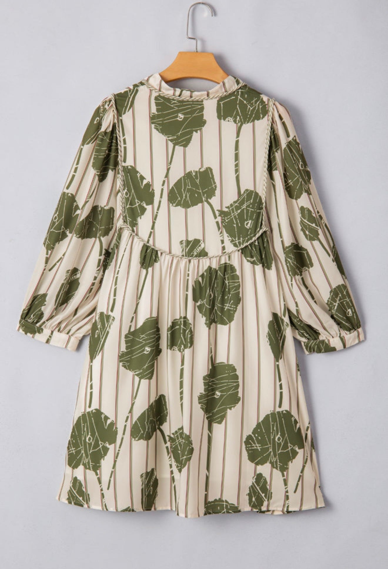 Green Printed Dress with Stripe and Piping Tie