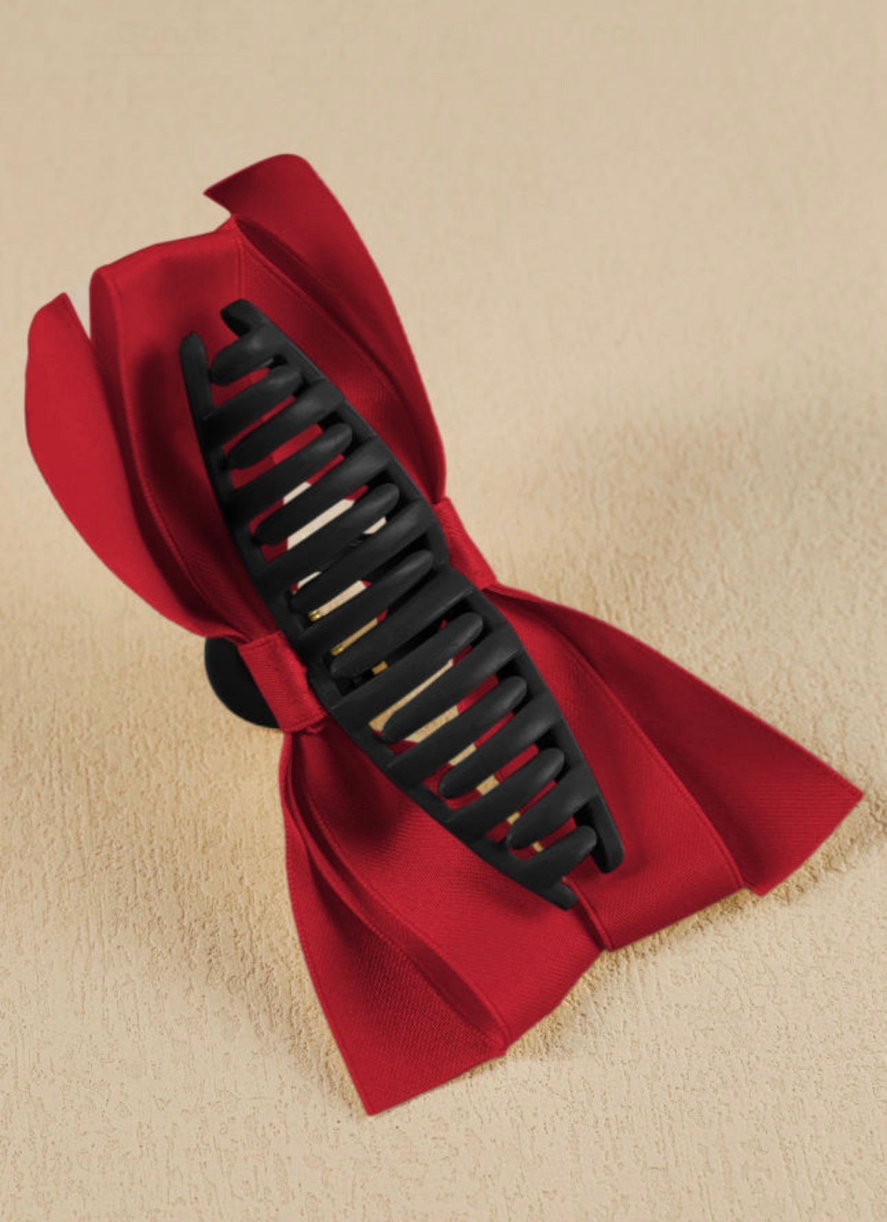 Red or Black Claw Clip with Bow