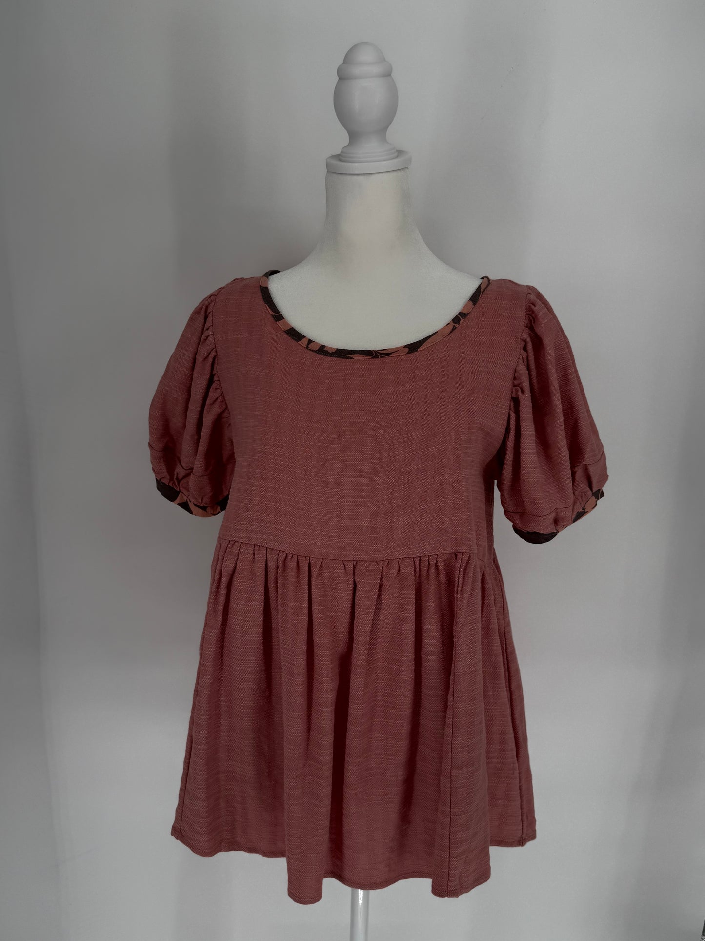 Umgee Mauve Top with Gray Contrast