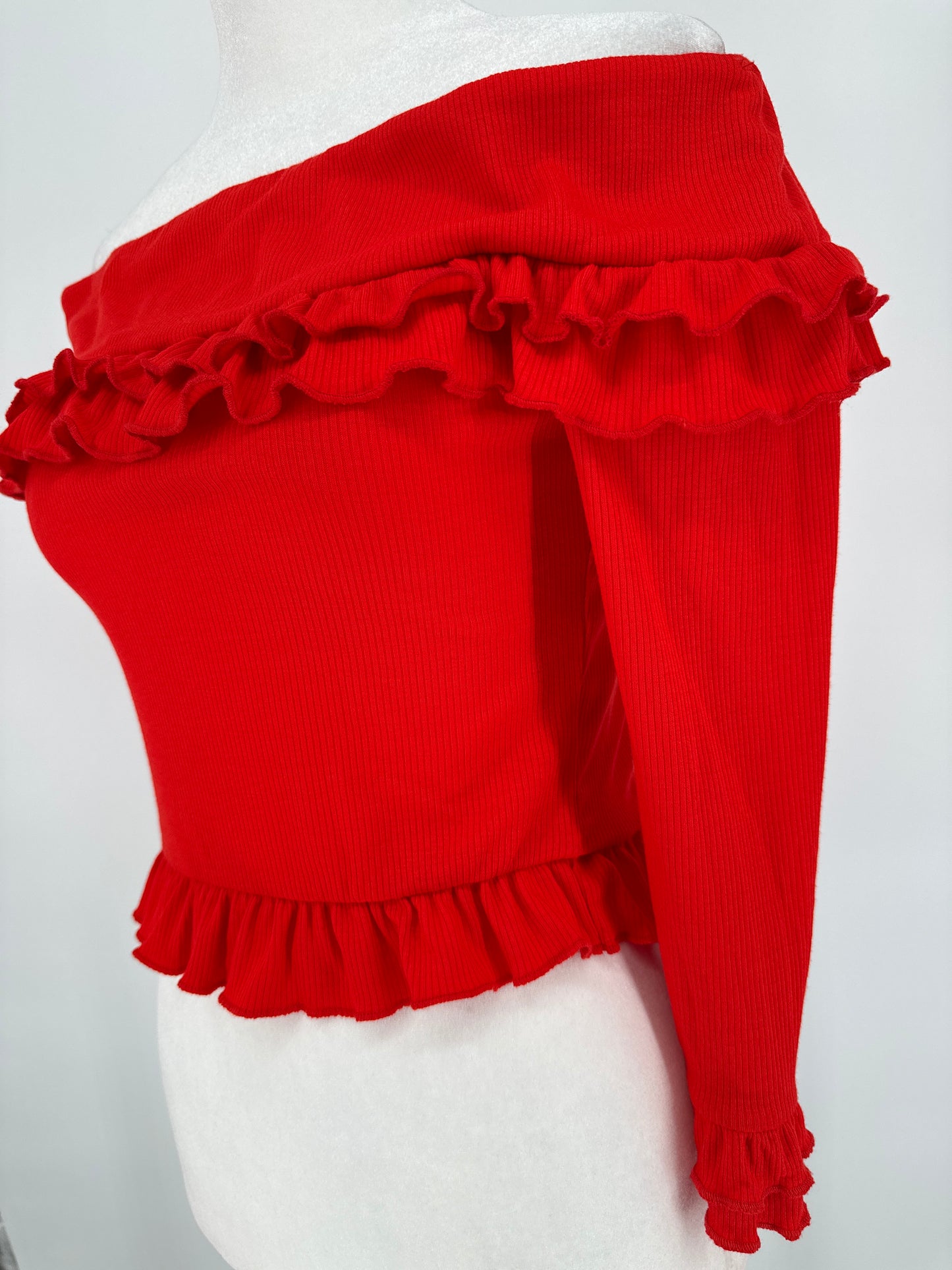Red Ruffled Crop Top 3/4 Length Sleeve