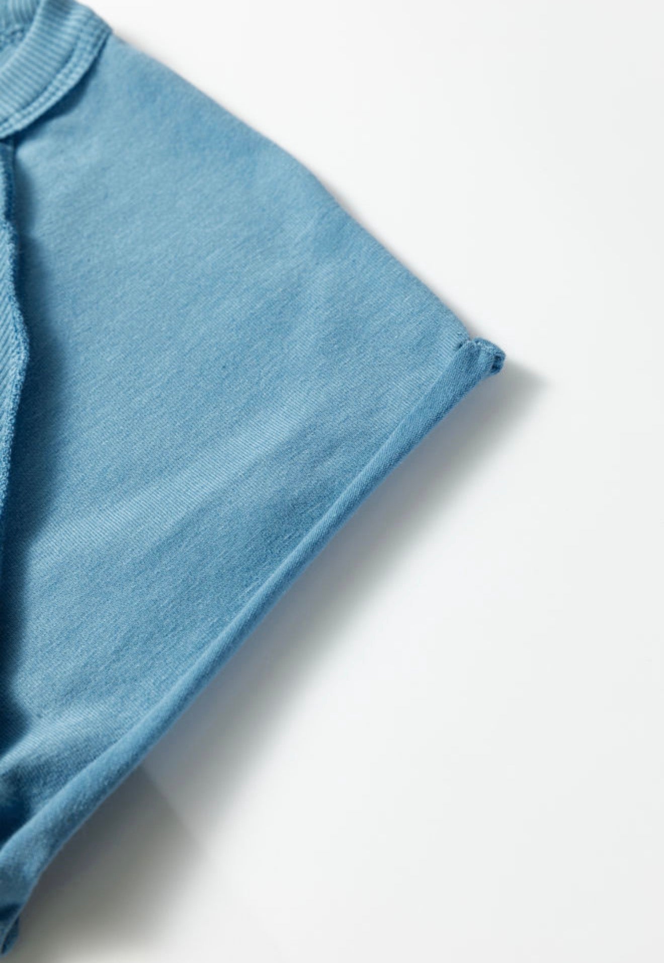 ML34 Blue Back Seam Capped Sleeve Top
