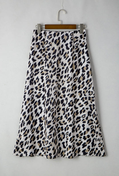 Animal Print Skirt with elastic and zip closure