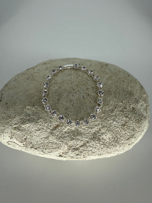 Trezo Rhinestone Necklace and Bracelet