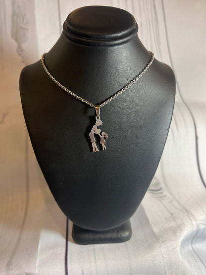 Mother/daughter necklace