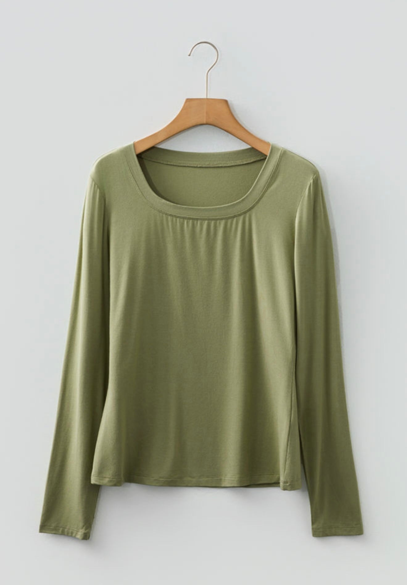 A11 Green Scoop Neck Classic LongSleeve Top