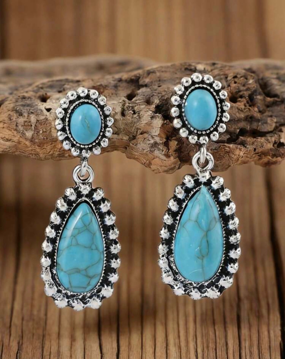 FTTD Faux Turquoise Teardrop Shaped Earrings