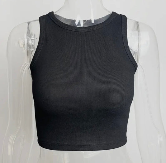 Black cropped tank
