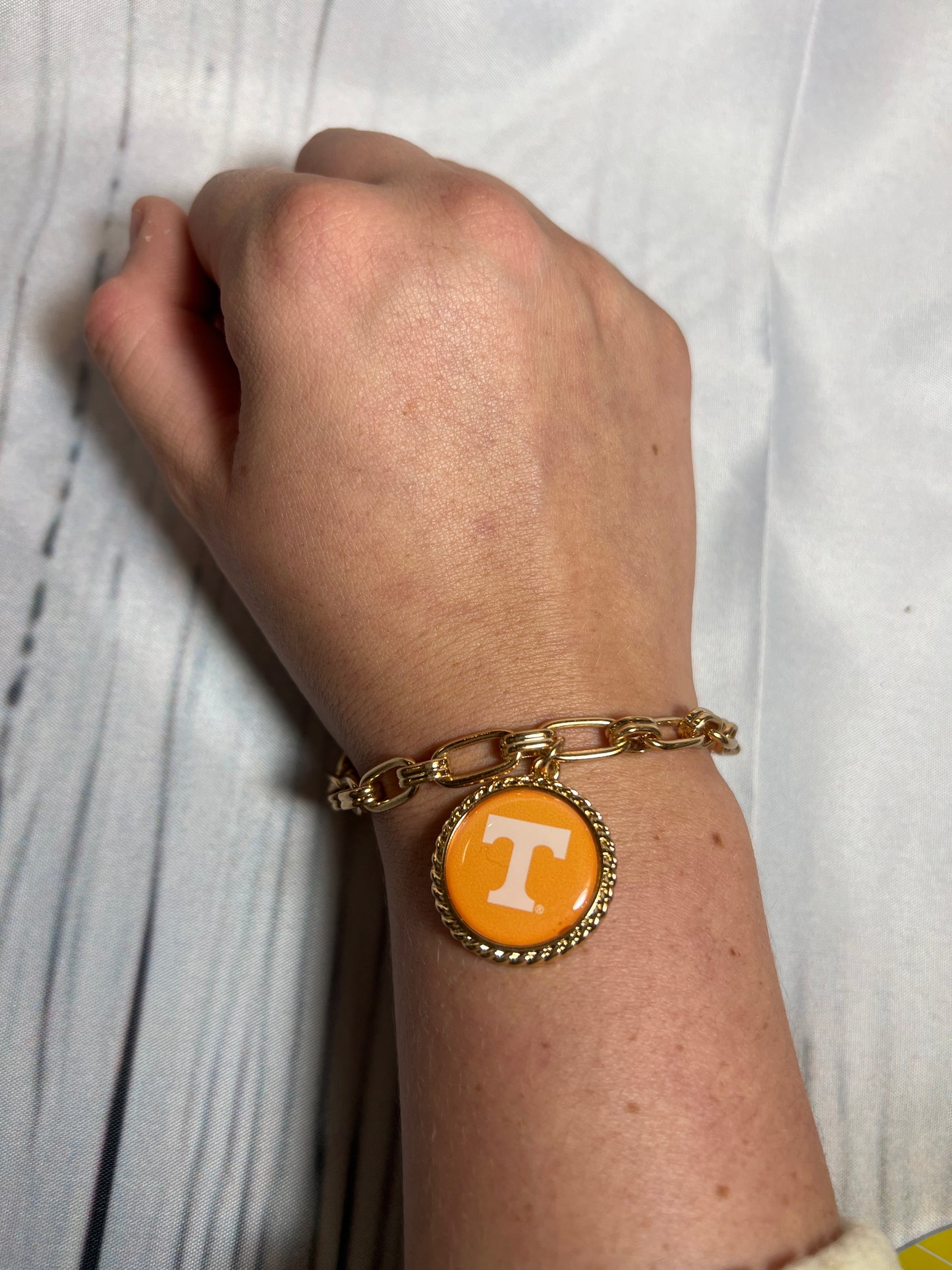 Power T Gold Paperclip link chain bracelet | from the heart