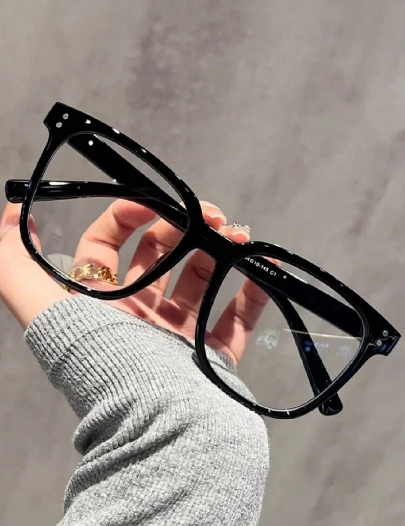 Fashion “Specks”