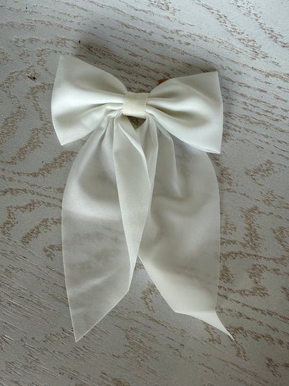 Hair Bow with Ostrich Beak Clip