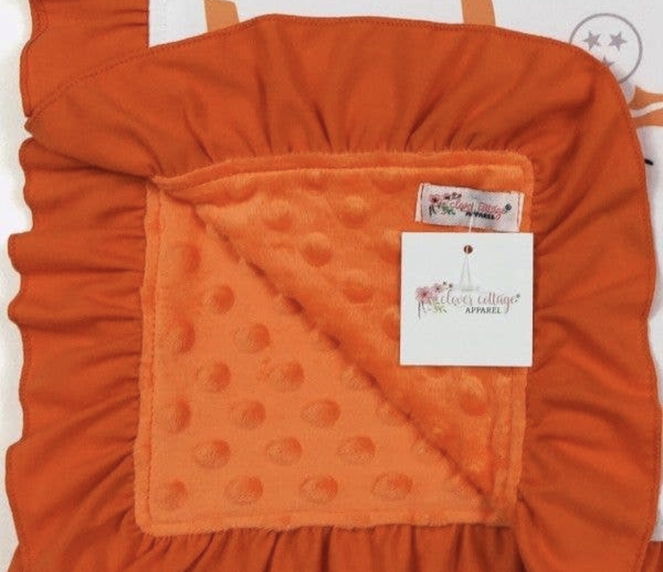 CCSB Tennessee Smokey Blanket with Ruffle
