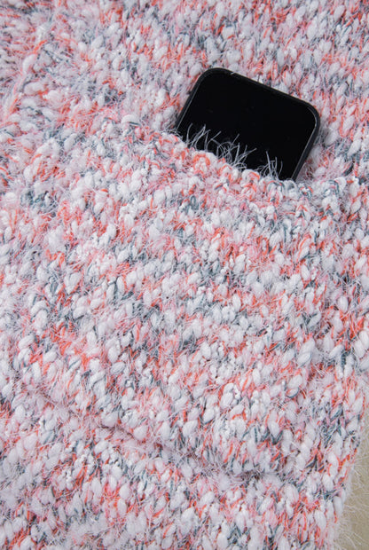 Long sweater w/ pink gray white
