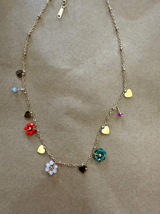 J24 Beaded Flower and Tiny Heart Charm Stainless Necklace