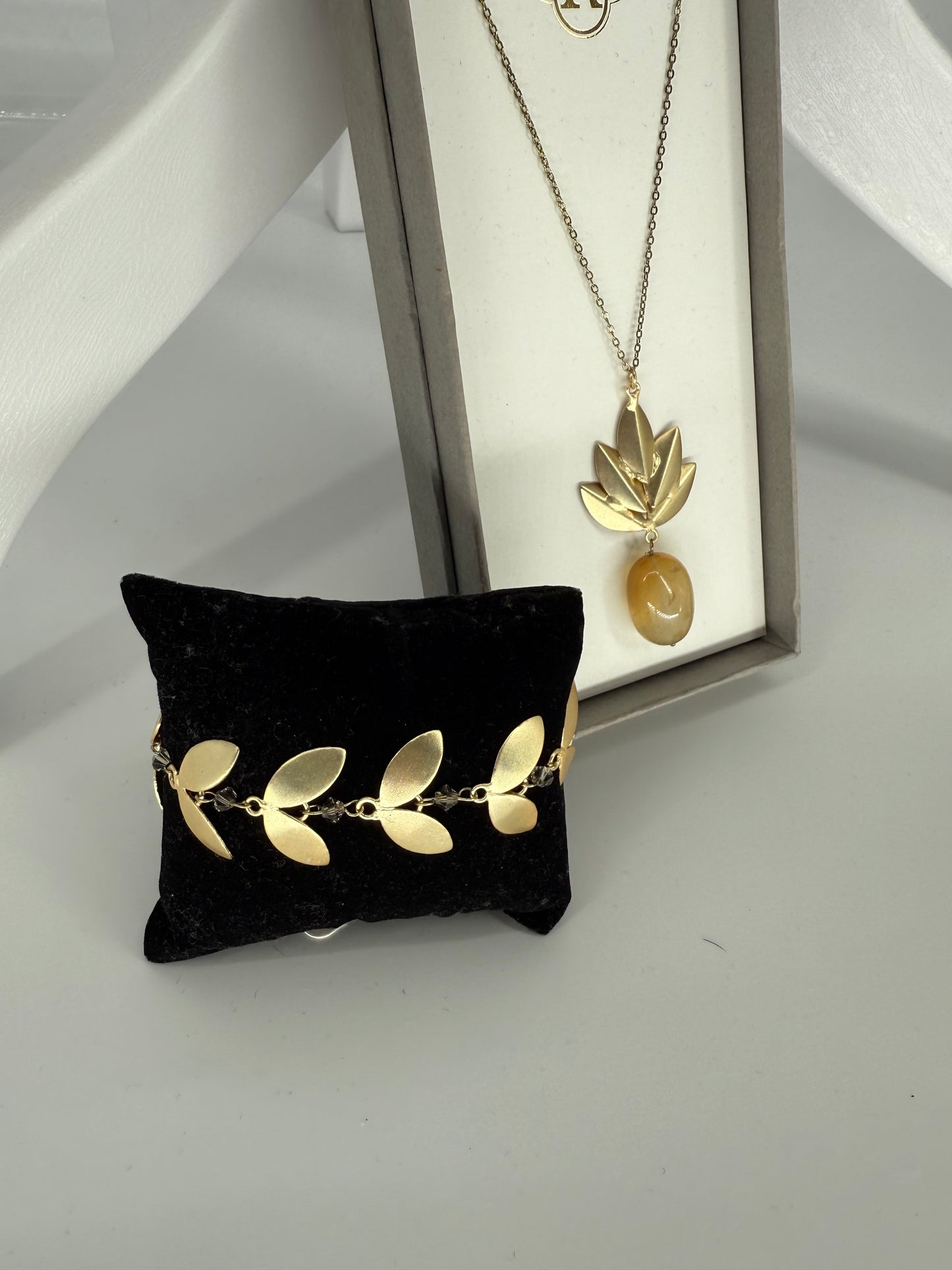Gold Leaf Design Necklace with Natural Stone Pendant and Gold Leaf Design Bracelet