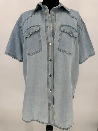 Light Wash Denim Snap Front Shirt/Jacket