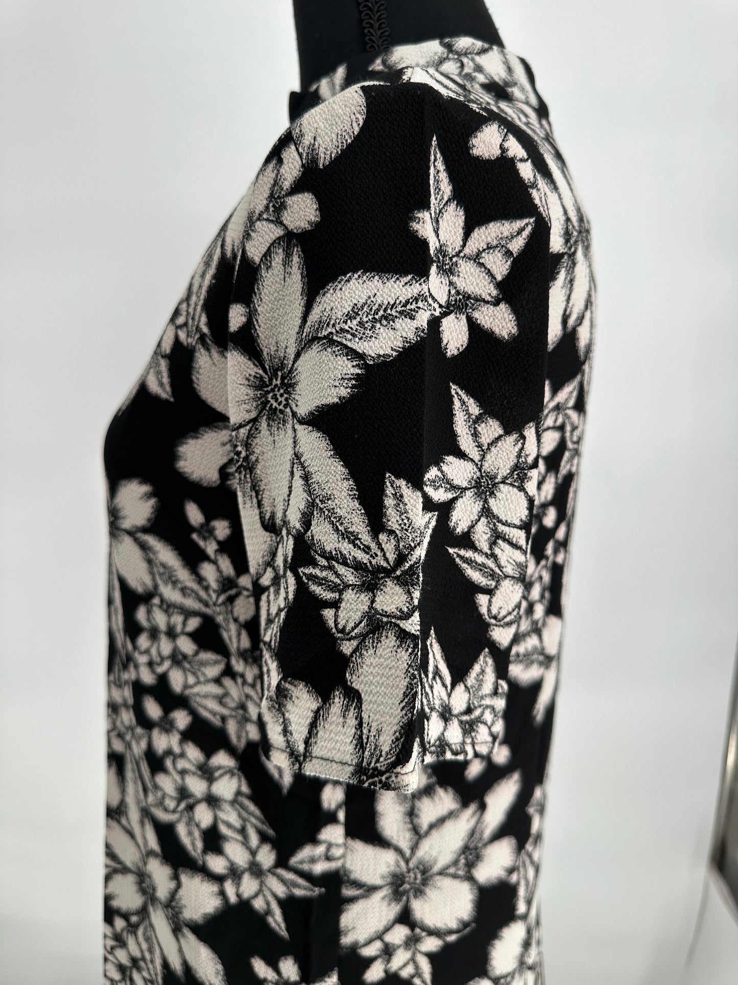 Black and white Floral Print Dress fully Lined