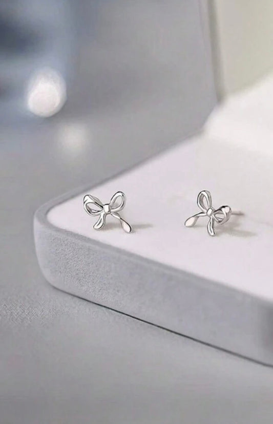 Silver Bow Earring