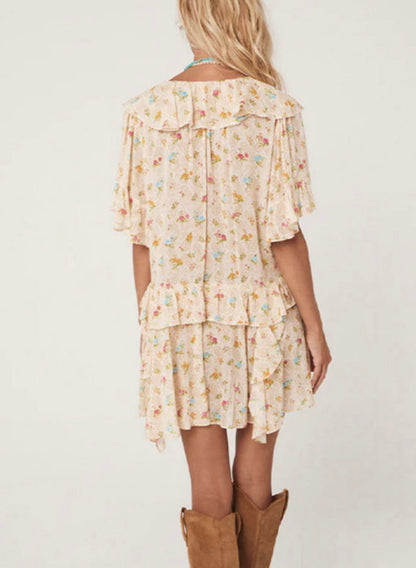 Boho Style Petite Floral Print Dress with Ruffles