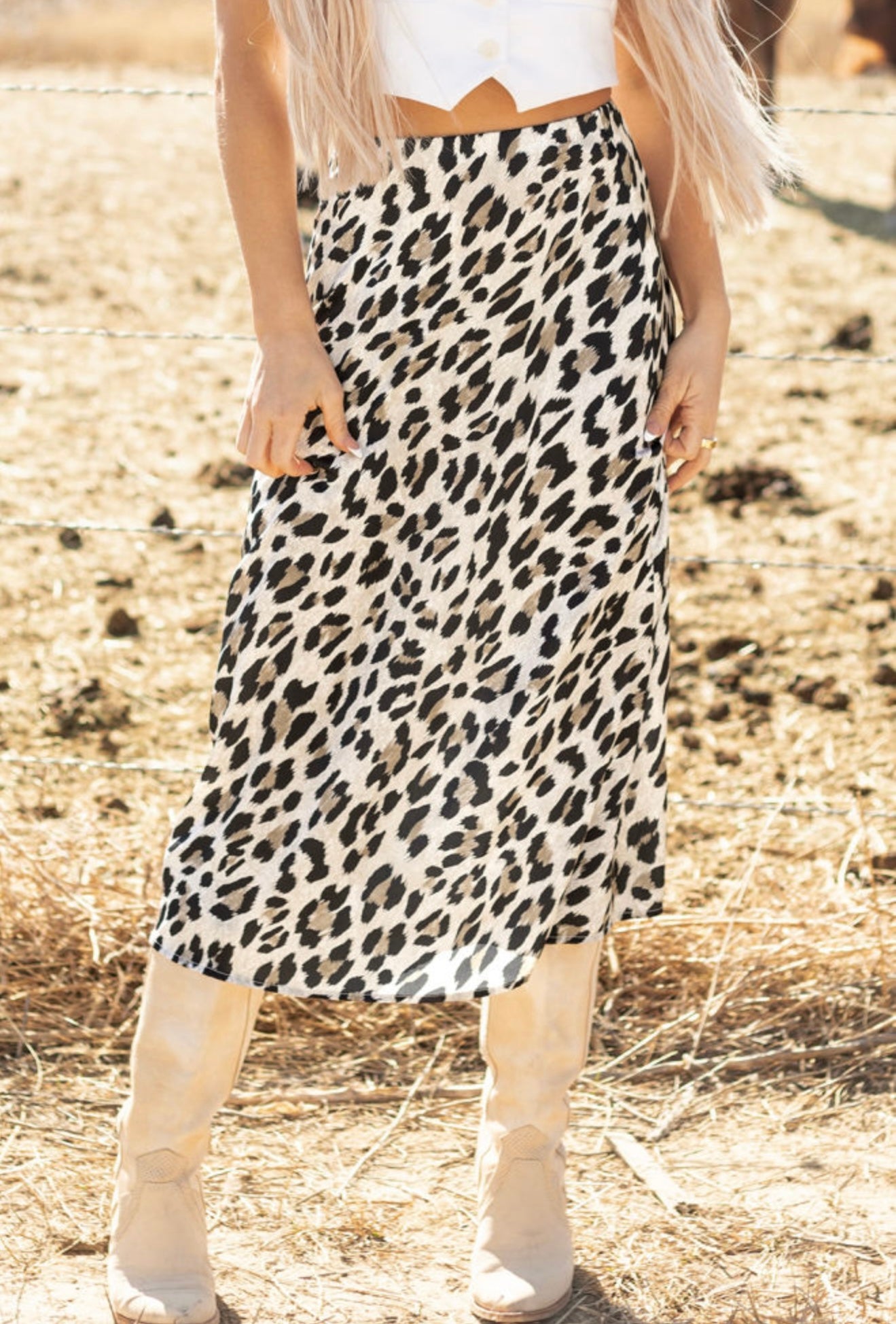 Animal Print Skirt with elastic and zip closure