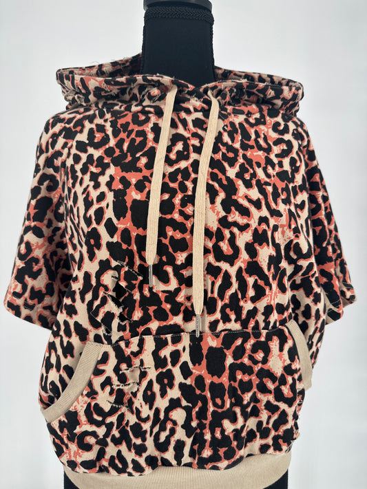 Animal Print Short Sleeved Hooded Sweatshirt