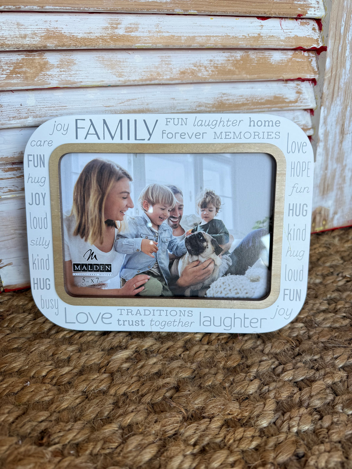 FWW Family 5x7 Frame with Birch Inner Boarder and Sweet Family Sentiment Words for Today’s Modern Style
