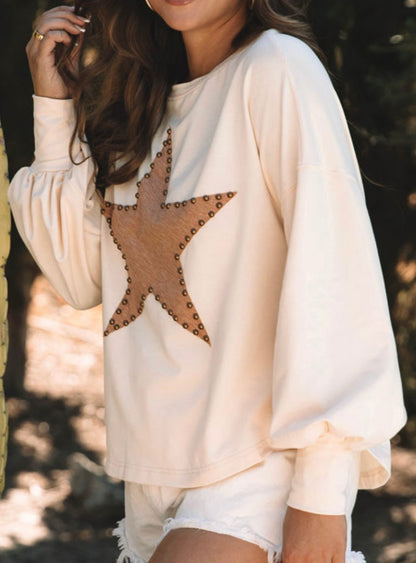 Cream top w/star with studs