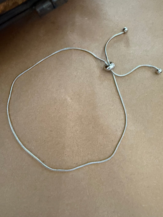 J27 Simple Snake Style Ankle Chain in Stainless