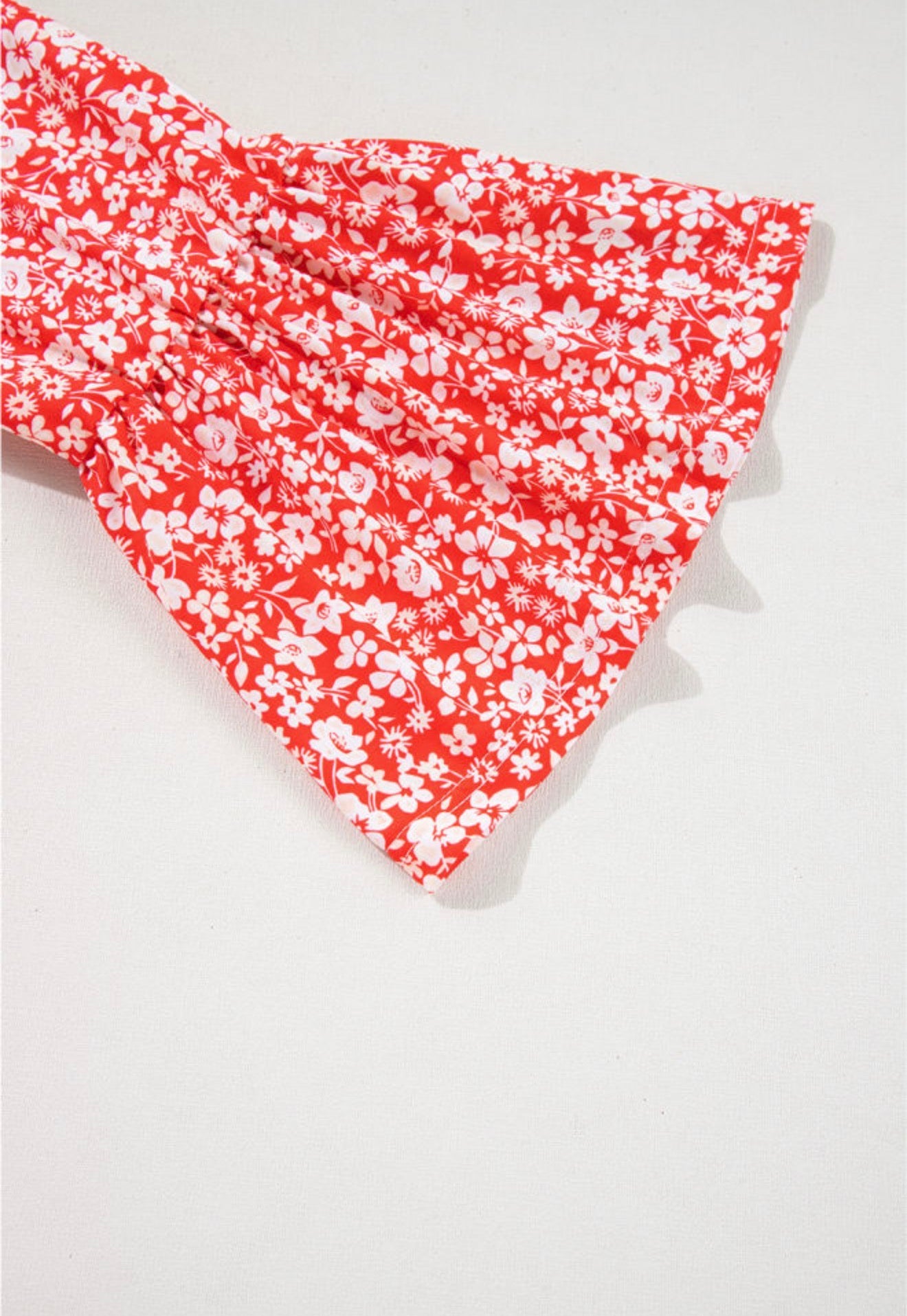 PP30 Red Flare Sleeve V Neck Top with White Floral Detail