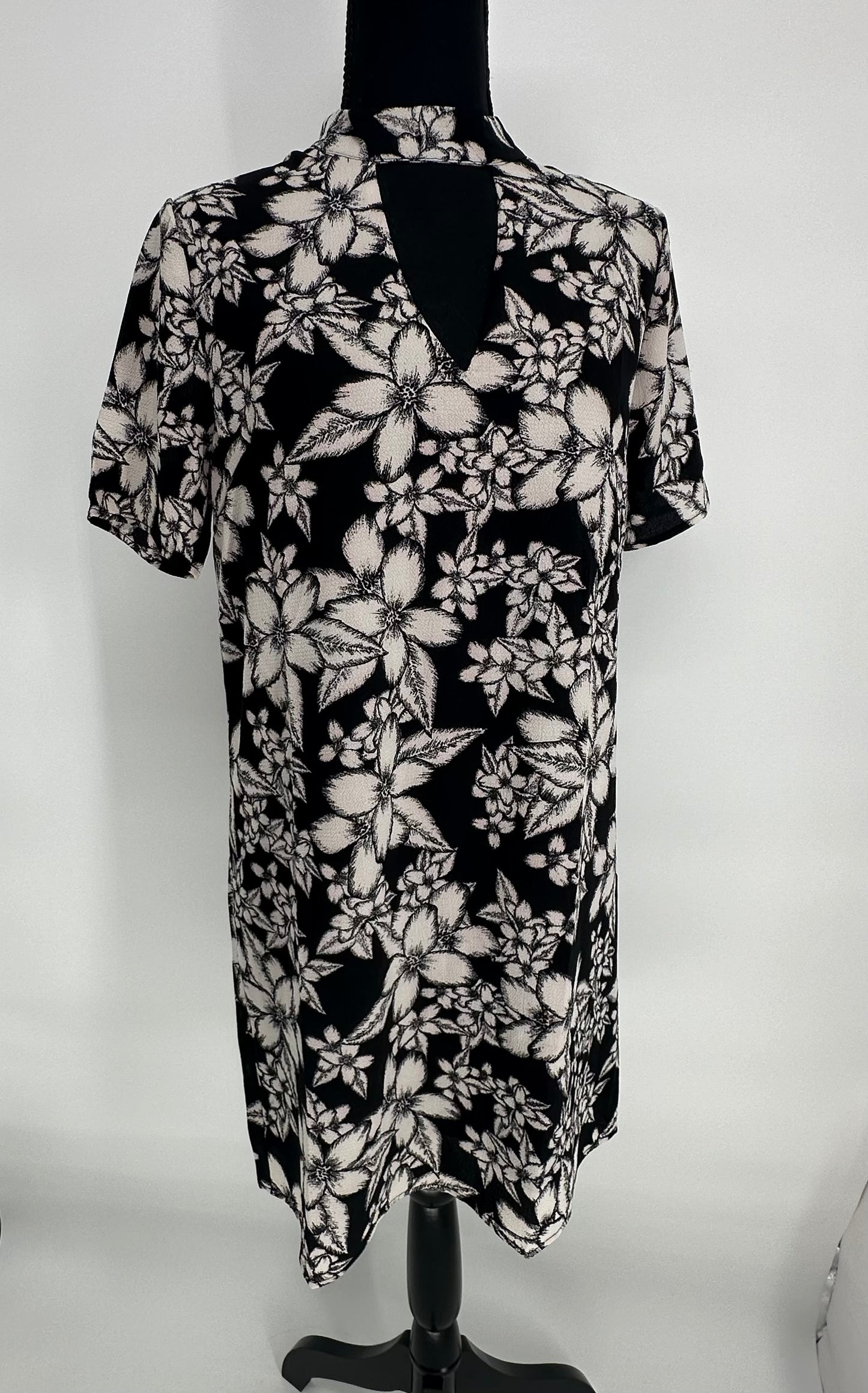 Black and white Floral Print Dress fully Lined
