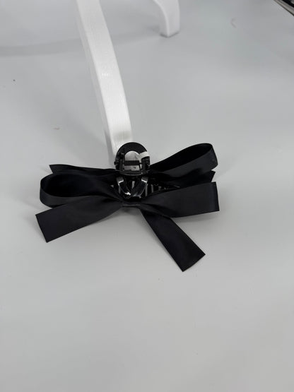 Red or Black Claw Clip with Bow