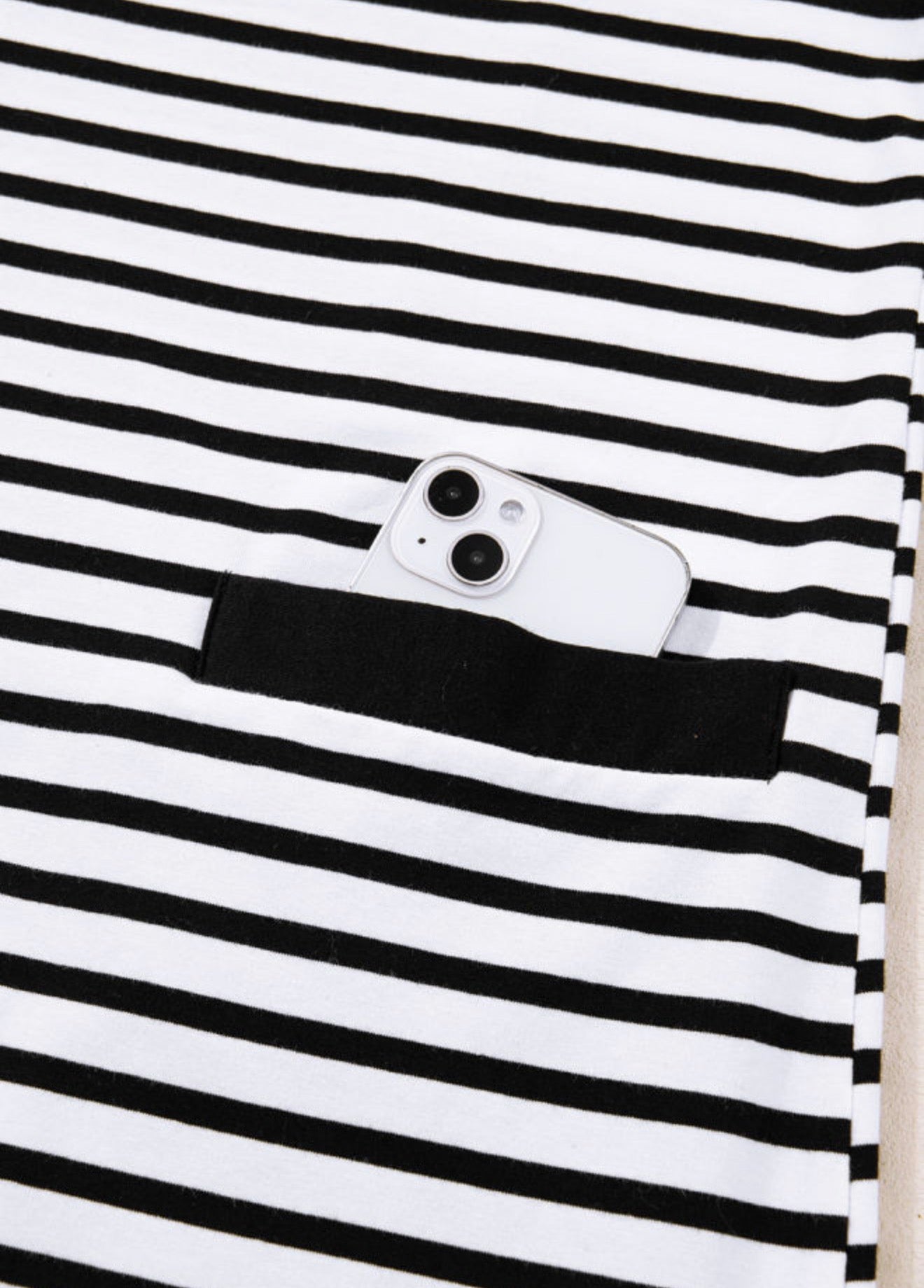 A32 Black and White Stripe Dress with Pocketd - Ivy's Gifts & Boutique