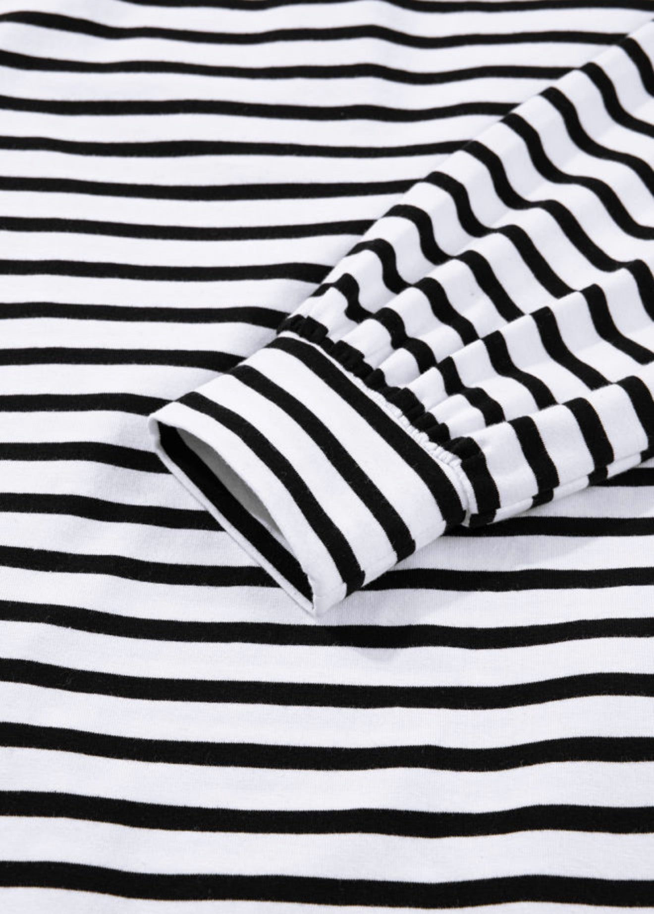 A32 Black and White Stripe Dress with Pocketd - Ivy's Gifts & Boutique
