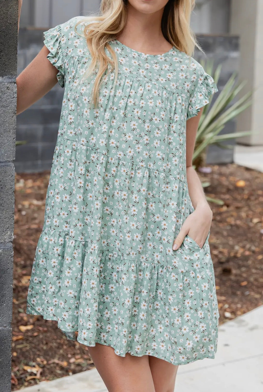 A87 Mint Green Daisy Print Ruffle Tier Dress - Ivy's Gifts & Boutique
