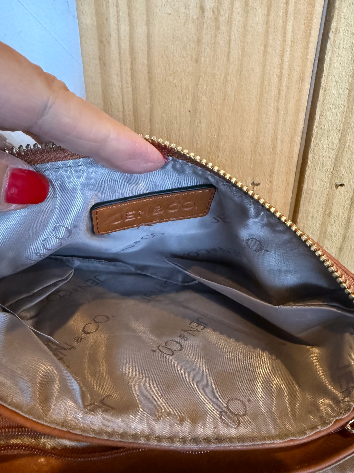 A2 Jen & Co. Crossbody Wristlet Purse