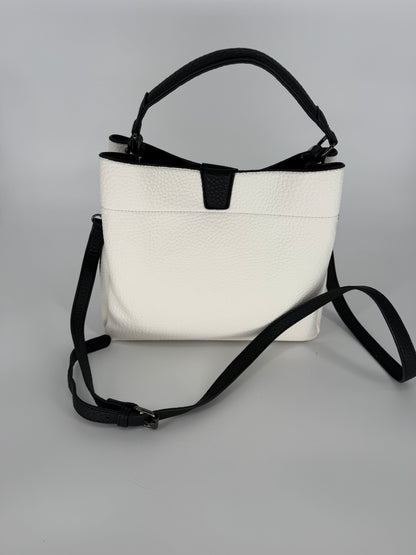 A5 Jen &Co. Shoulder Bag